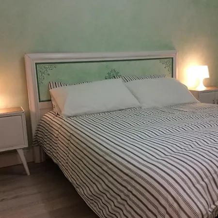 레 카메레 디 카사 카산드라 3* 페루자