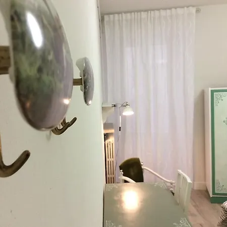 게스트하우스 레 카메레 디 카사 카산드라 3*