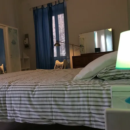 게스트하우스 레 카메레 디 카사 카산드라 페루자